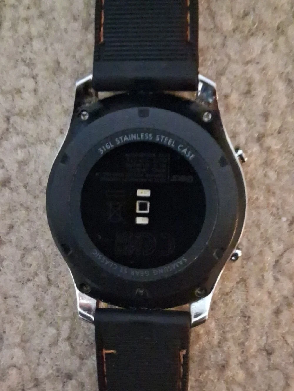 Samsung Gear S3 Classic Smartwatch Bluetooth/3G LTE